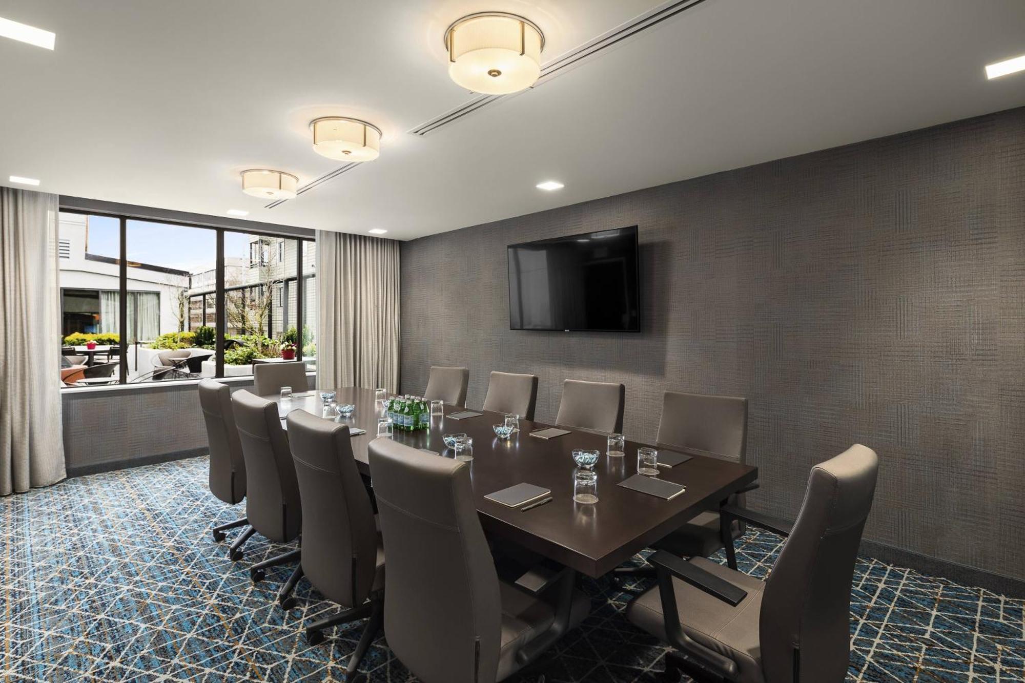 Hotel Courtyard By Marriott Seattle Northgate Zewnętrze zdjęcie
